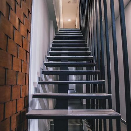 Apartasuites 21 A เปเรย์รา ภายนอก รูปภาพ