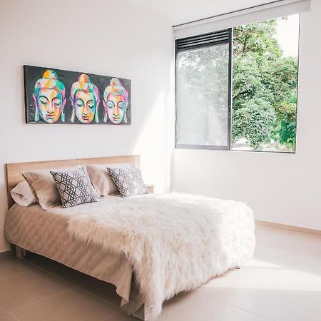 Apartasuites 21 A เปเรย์รา ภายนอก รูปภาพ