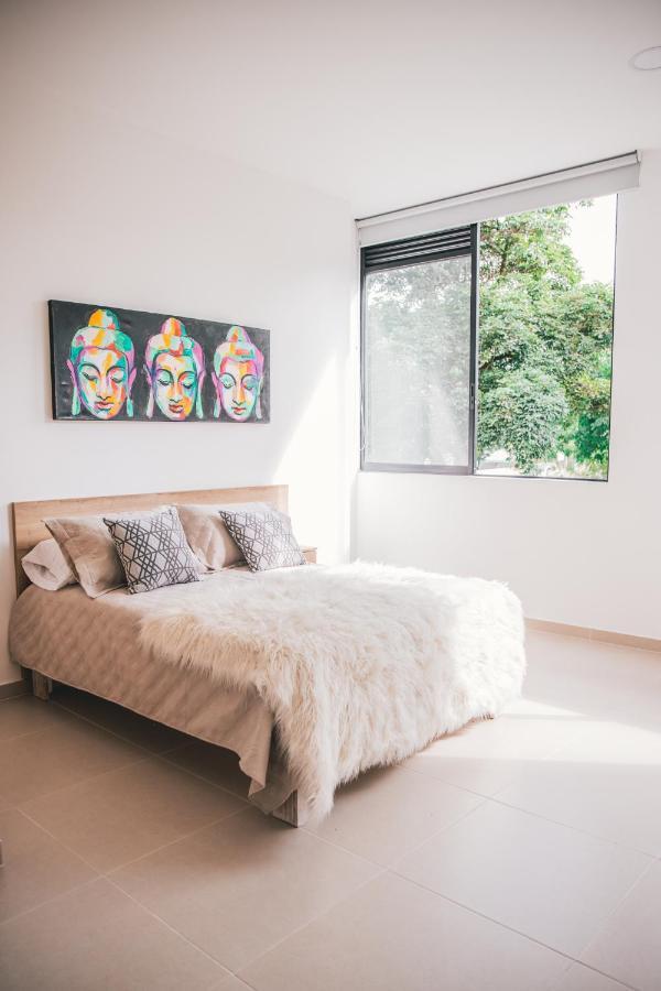 Apartasuites 21 A เปเรย์รา ภายนอก รูปภาพ